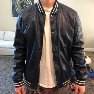 *New Lower Price!* Zara Mens Navy Blue jacket (XL)